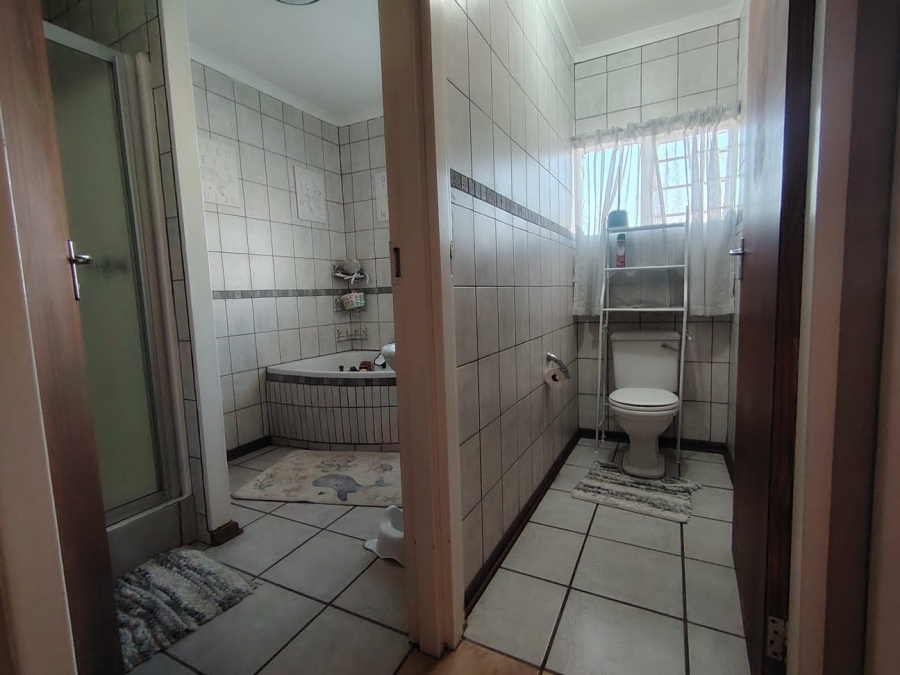 To Let 3 Bedroom Property for Rent in Mary Anne Free State